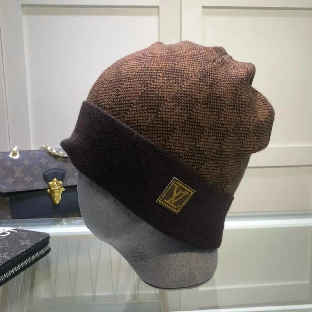 Single Hat 1 (L woven label)